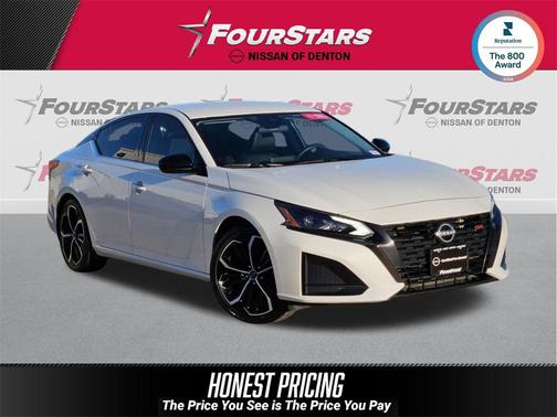 2023 Nissan Altima SR FWD