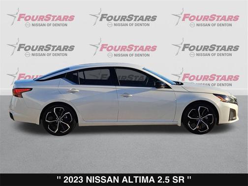 2023 Nissan Altima SR FWD