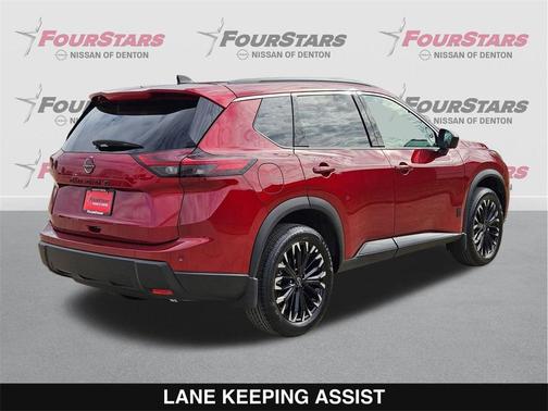 2026 Nissan Rogue Dark Armor