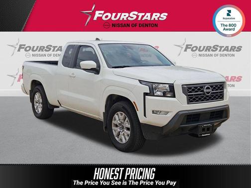 Glacier White 2024 Nissan Frontier SV