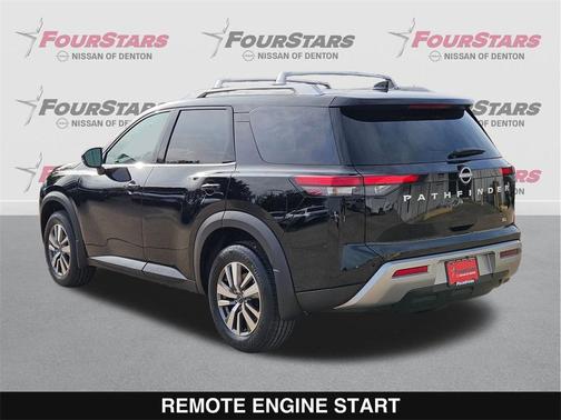 2025 Nissan Pathfinder SL FWD