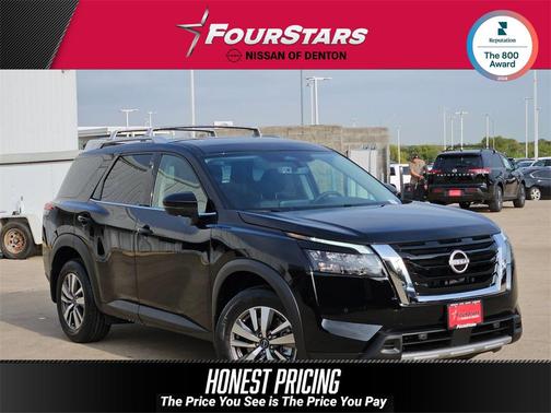 2025 Nissan Pathfinder SL FWD