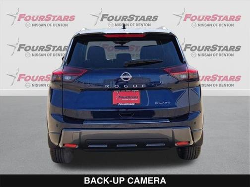 2025 Nissan Rogue SL