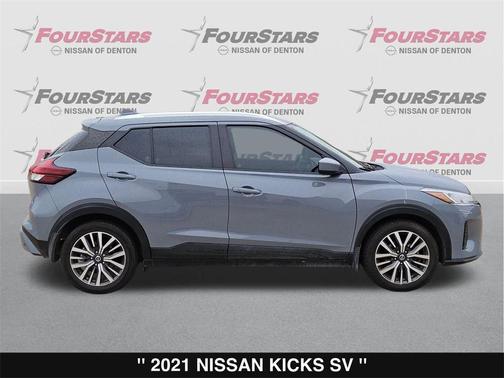 2021 Nissan Kicks SV
