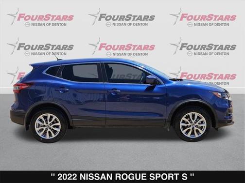 2022 Nissan Rogue Sport S