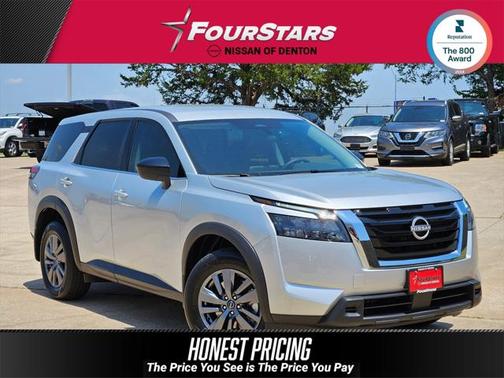 2025 Nissan Pathfinder S FWD