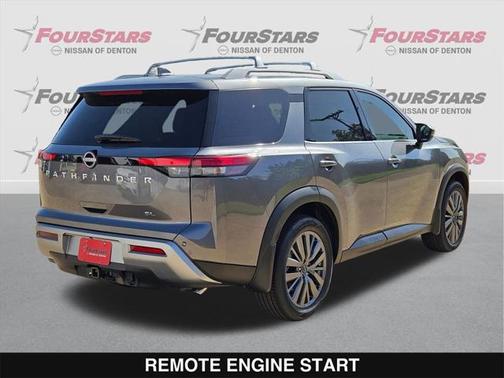 2025 Nissan Pathfinder SL FWD