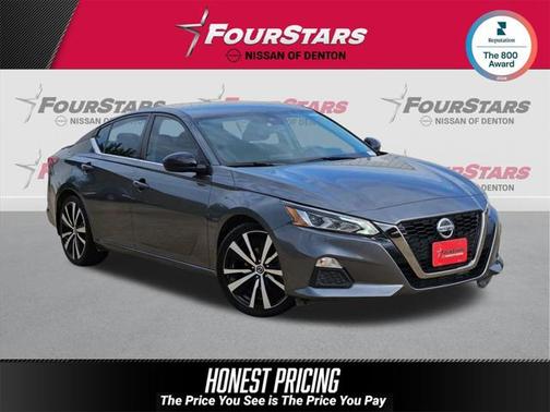 2022 Nissan Altima SR FWD