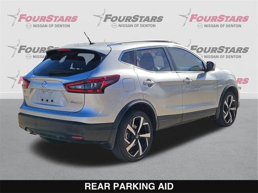 2022 Nissan Rogue Sport SL