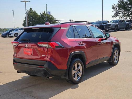 Ruby Flare Pearl 2022 Toyota RAV4 XLE