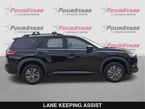 2025 Nissan Pathfinder SV FWD