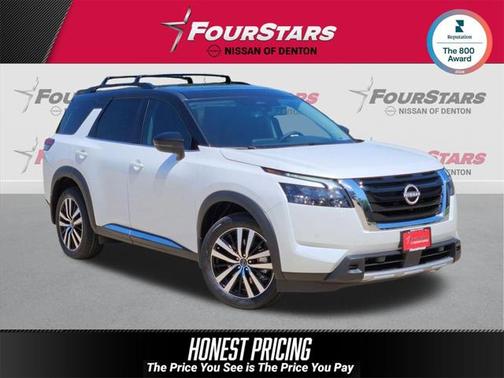 2025 Nissan Pathfinder Platinum 4WD