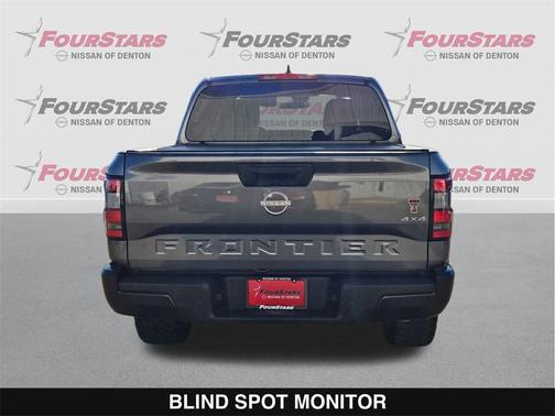 2022 Nissan Frontier S