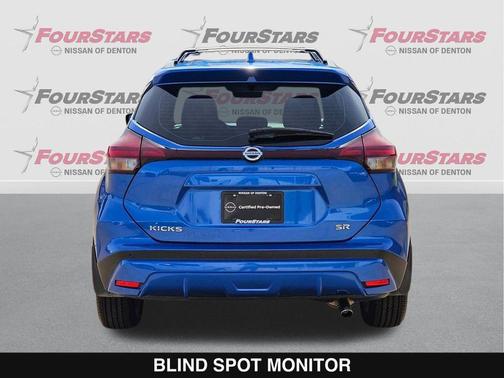 2021 Nissan Kicks SR