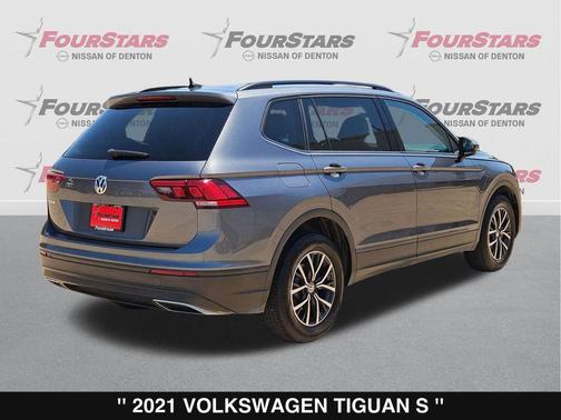 Platinum Gray Metallic 2021 Volkswagen Tiguan 2.0T S