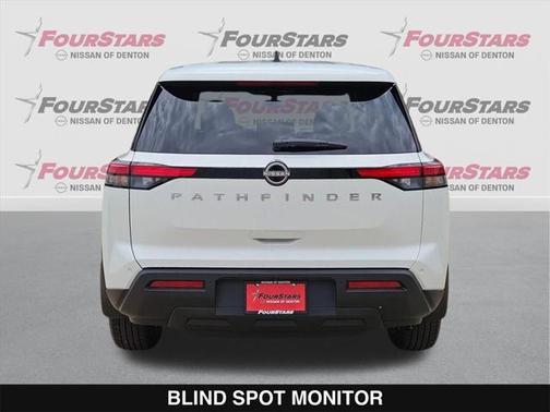 2025 Nissan Pathfinder S FWD