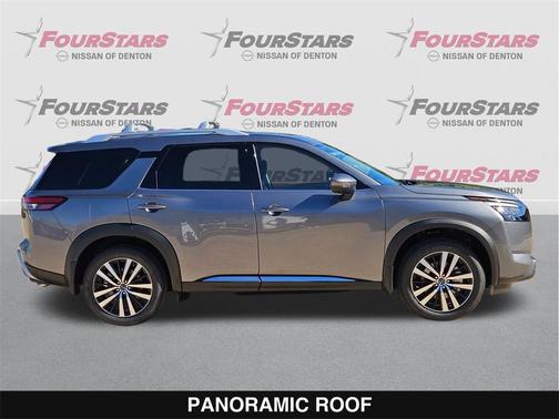 2025 Nissan Pathfinder Platinum FWD