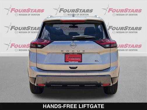 2025 Nissan Rogue SL