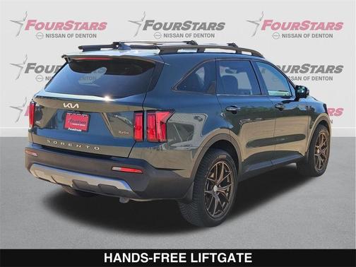 2022 Kia Sorento SX