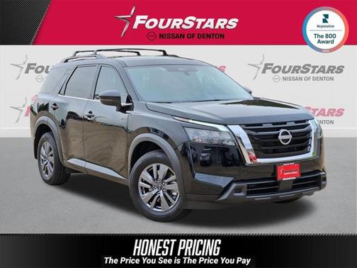 2025 Nissan Pathfinder SV FWD