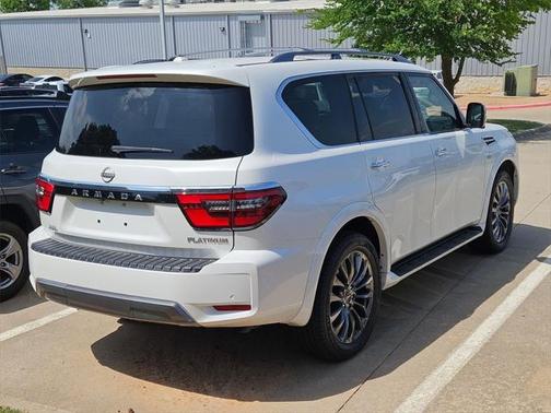 2022 Nissan Armada Platinum 4WD