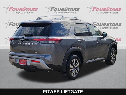 2025 Nissan Pathfinder SL FWD