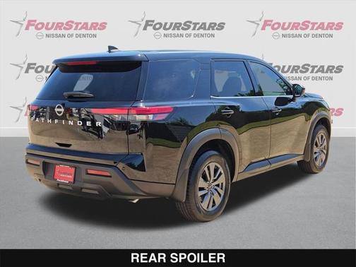 2025 Nissan Pathfinder S FWD