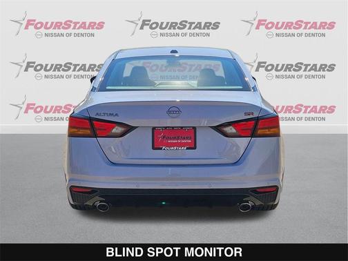 2025 Nissan Altima SR FWD