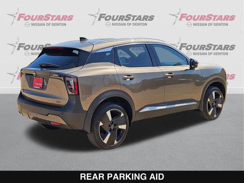 Canyon Bronze Metallic 2026 Nissan Kicks SR