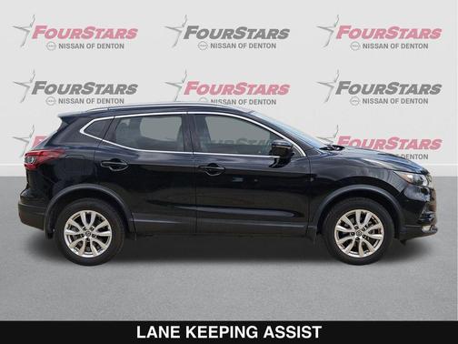 2021 Nissan Rogue Sport SV