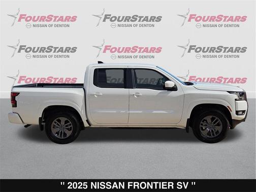 2025 Nissan Frontier SV