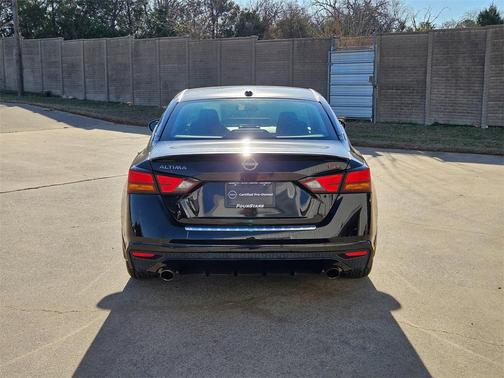 2023 Nissan Altima SR FWD