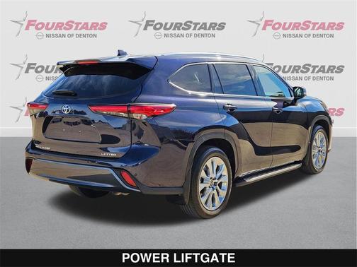 2022 Toyota Highlander Limited