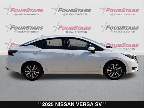 2025 Nissan Versa 1.6 SV
