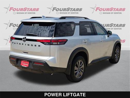 2025 Nissan Pathfinder SV FWD