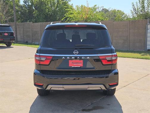 2021 Nissan Armada SV 2WD