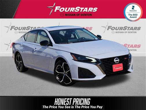 2025 Nissan Altima SR FWD