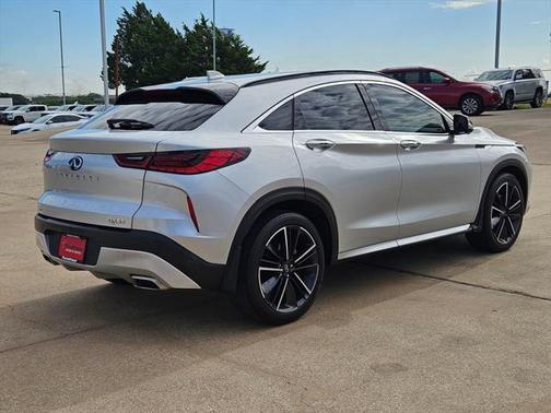 2022 INFINITI QX55 ESSENTIAL