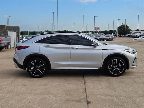 2022 INFINITI QX55 ESSENTIAL
