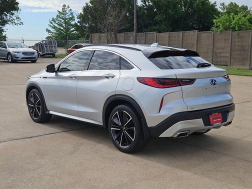 2022 INFINITI QX55 ESSENTIAL