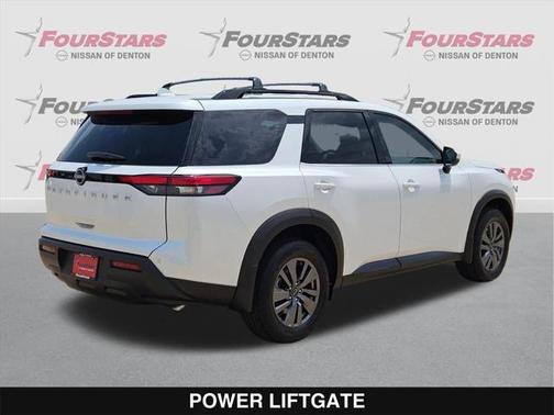 2025 Nissan Pathfinder SV FWD