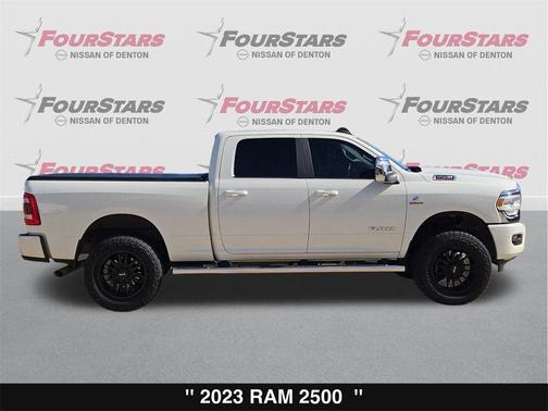 2023 RAM 2500 Laramie Crew Cab 4x4 6'4' Box