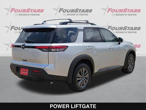 2025 Nissan Pathfinder SV FWD