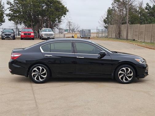 2017 Honda Accord EX