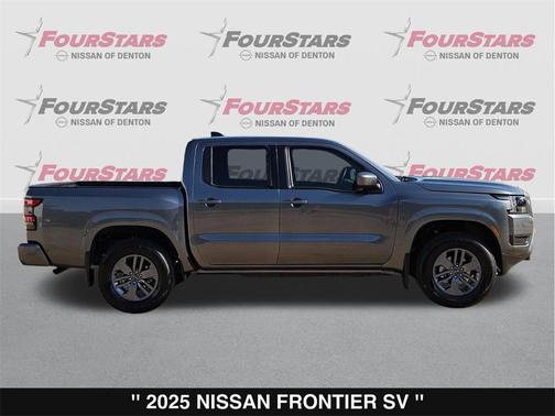 2025 Nissan Frontier SV