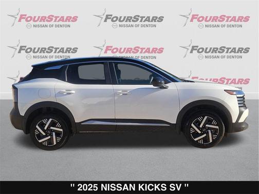 2025 Nissan Kicks SV