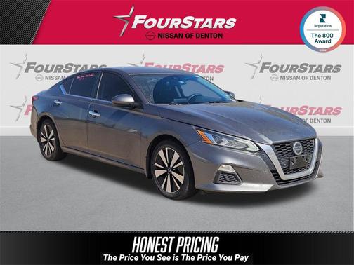 2022 Nissan Altima 2.5 SV