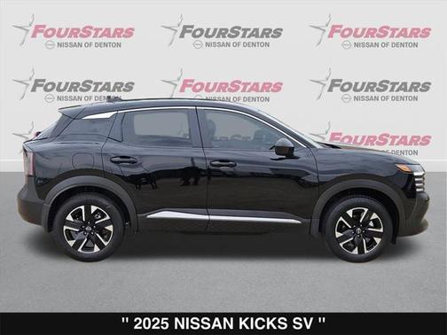 2025 Nissan Kicks SV