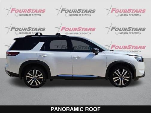 2025 Nissan Pathfinder Platinum FWD