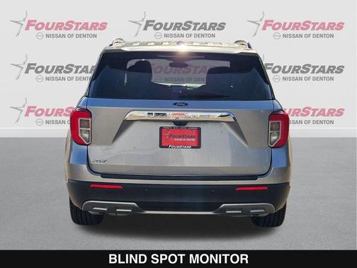 Iconic Silver Metallic 2022 Ford Explorer XLT